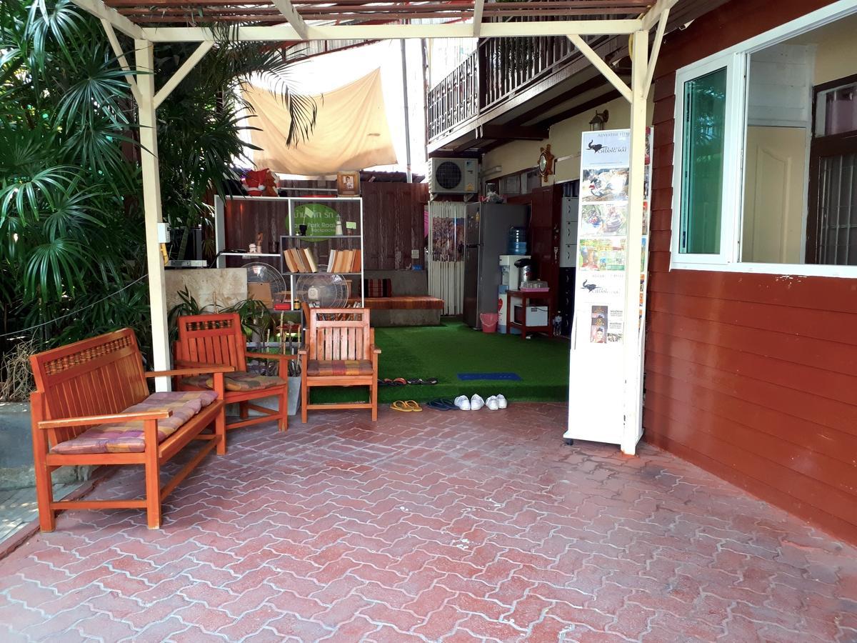 Baan Park Raak Backpacker Hostel 치앙마이 외부 사진